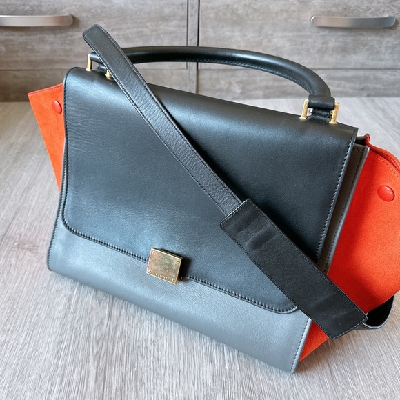 CELINE • TRAPEZE - Picture 3 of 15